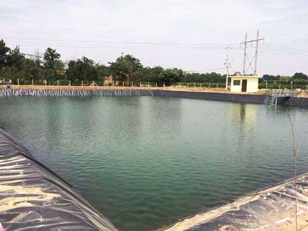 水產(chǎn)養殖防滲膜