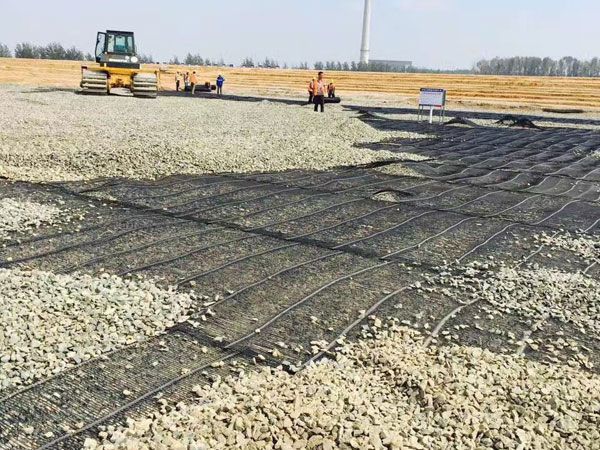 沈陽(yáng)單項土工格柵施工