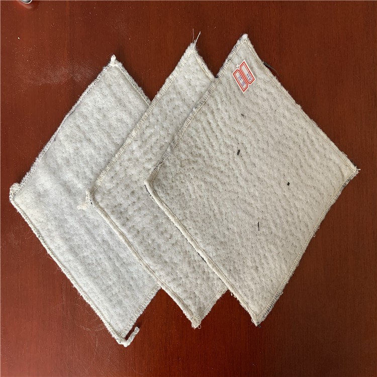 膨潤土防水毯應用過(guò)程中的特點(diǎn)有哪些?